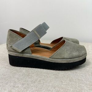 L'Amour Des Pieds Amadour Platform Sandal Gray Suede Size 9.5W Wide
